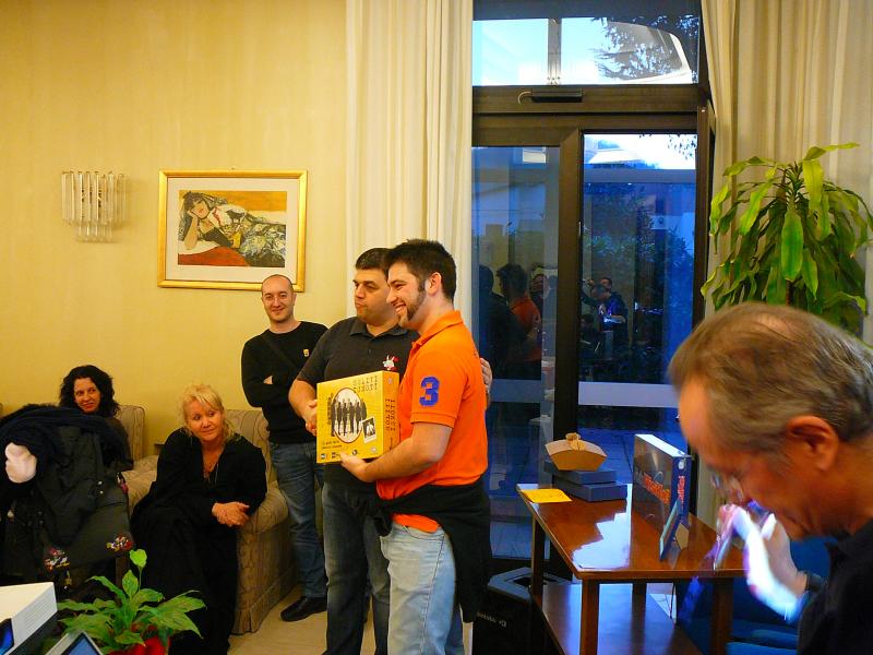 Nome:   P1120053.jpg
Visite:  796
Grandezza:  75.3 KB