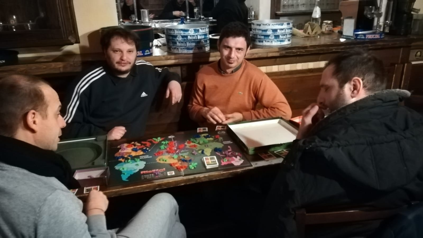Nome:   xvi_turno1_5.jpg
Visite:  781
Grandezza:  111.9 KB