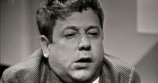 Nome:   fantozzi.jpg
Visite:  127
Grandezza:  6.4 KB