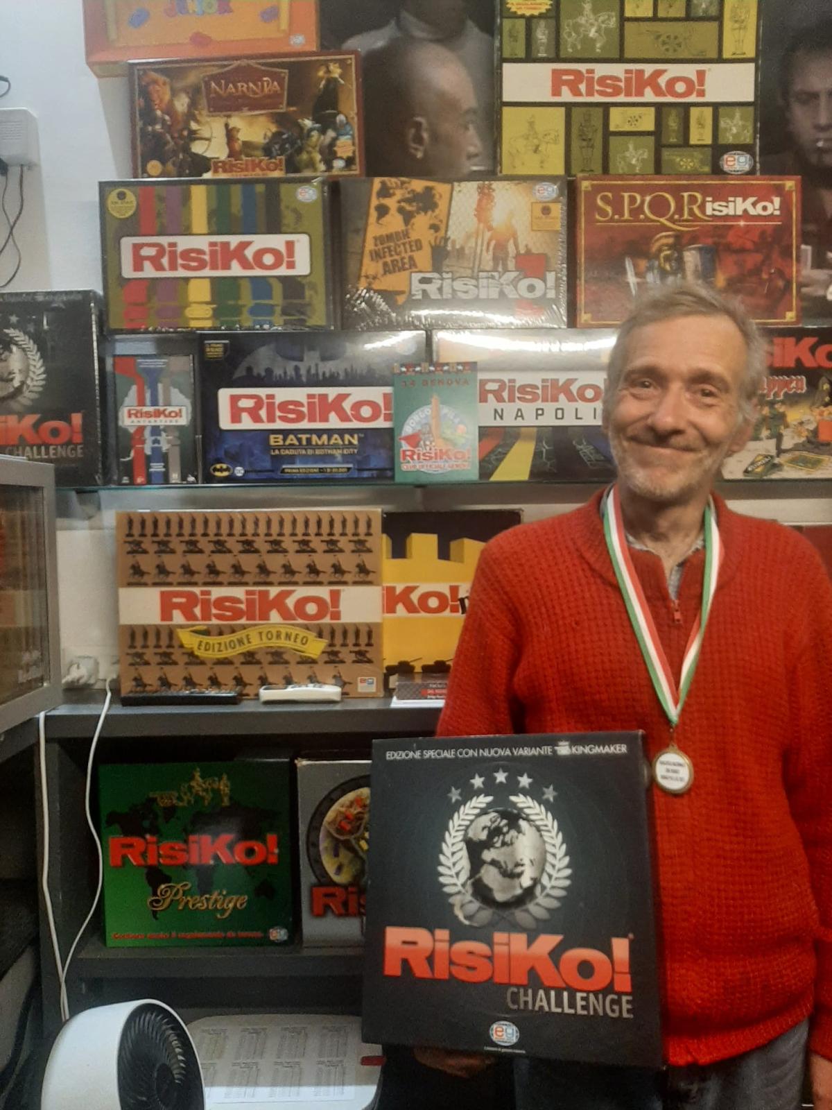 Nome:   il vincitore.jpg
Visite:  372
Grandezza:  218.6 KB