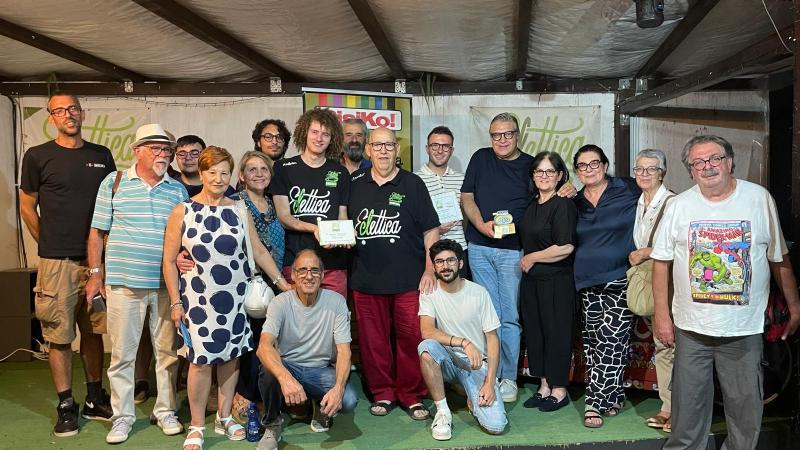 Nome:   foto di gruppo.jpg
Visite:  154
Grandezza:  84.6 KB