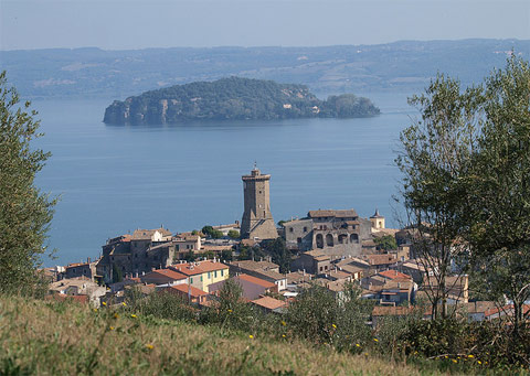 Nome:   marta-lago-bolsena.jpg
Visite:  240
Grandezza:  58.8 KB