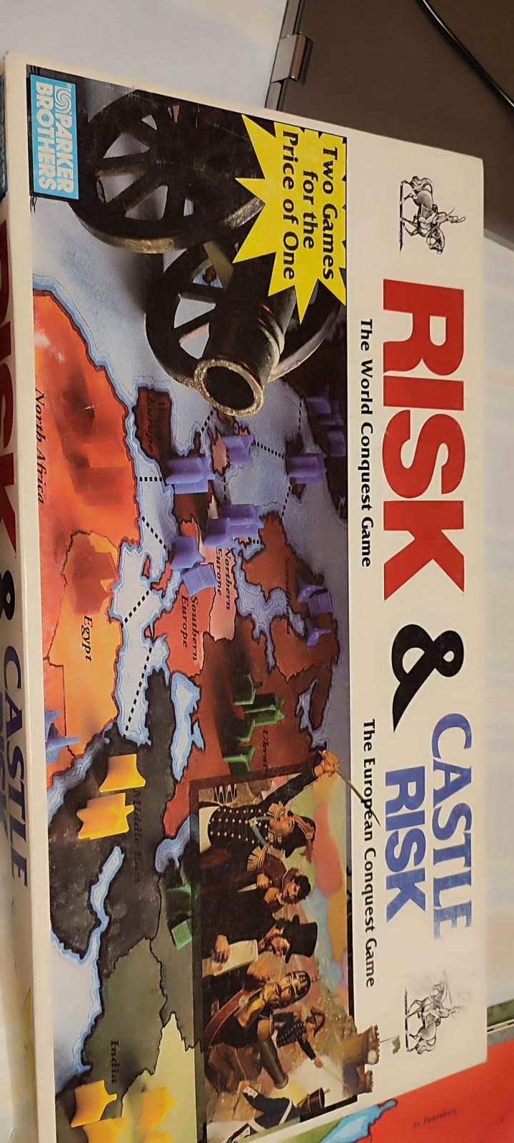 Nome:   risk & castle risk 1.jpg
Visite:  302
Grandezza:  160.0 KB