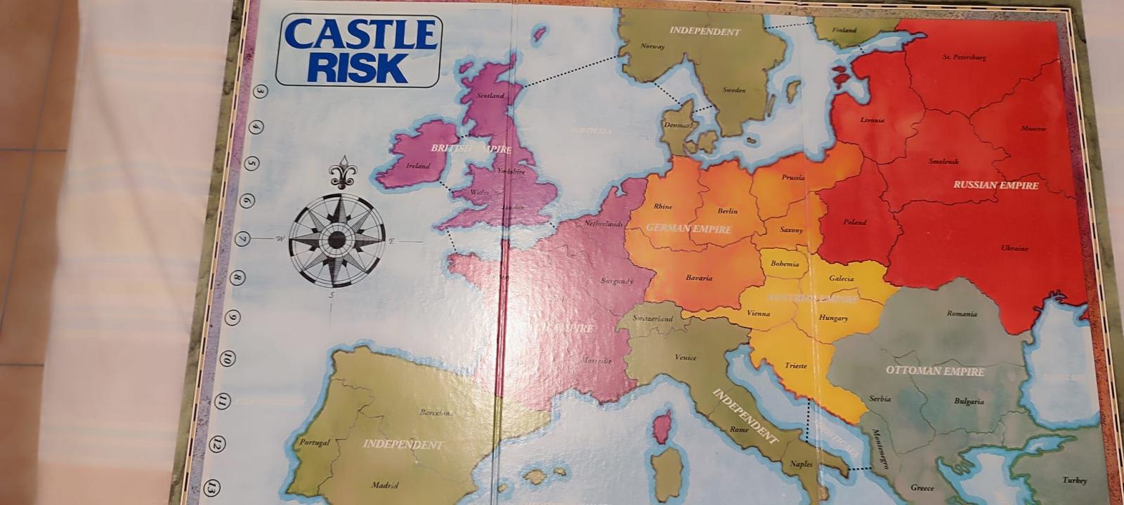 Nome:   risk & castle risk 4.jpg
Visite:  488
Grandezza:  127.2 KB