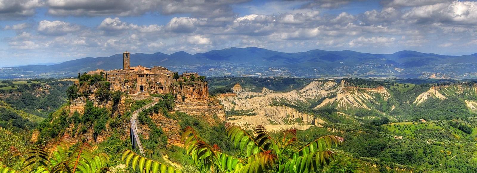 Nome:   civitadibagnoregio-1920x700.jpg
Visite:  234
Grandezza:  205.6 KB